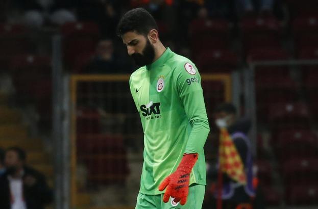 Galatasaray haberi... Hayrettin Demirbaş: İsmail Çipe, Berke Özer'den daha iyi!