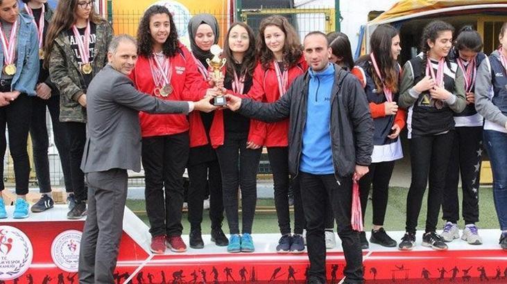 Atletizmde birinciler belli oldu