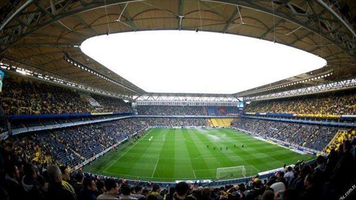 Kadıköy'de kombinelere ilgi büyük
