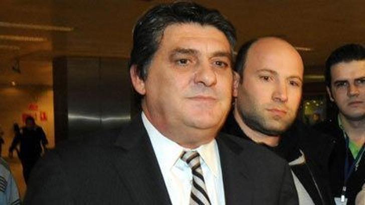 Adalı'dan basın toplantısı