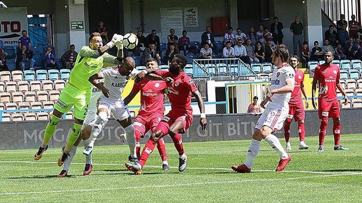 ÖZET Karabükspor - Antalyaspor maç sonucu: 1-2