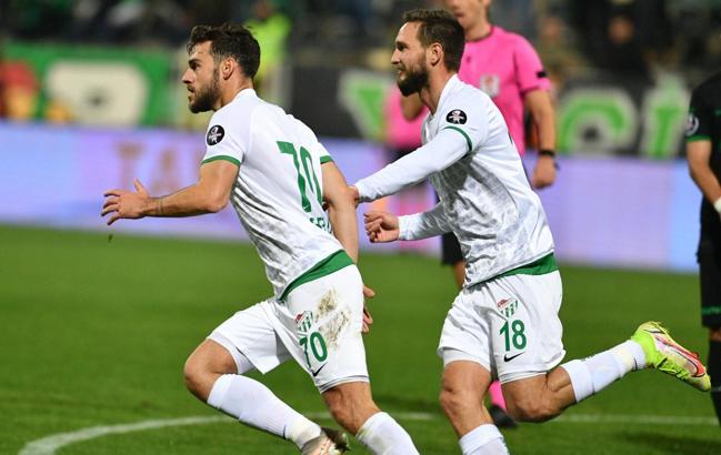 Bursaspor'da Tim Matavz ve Massimo Bruno, Gaziantep FK maçı kadrosunda yer almadı
