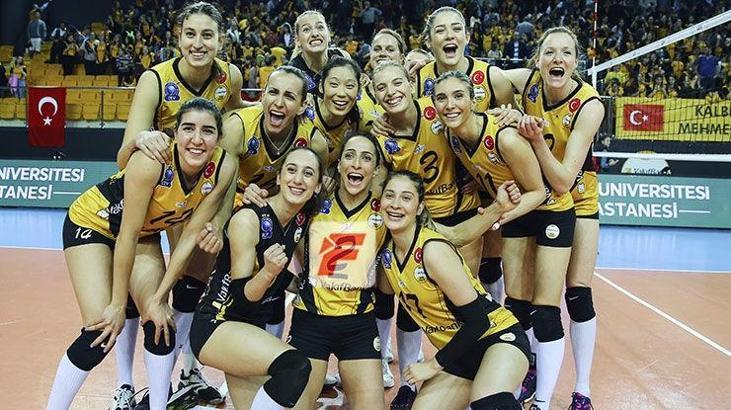 VakıfBank, CEV Şampiyonlar Ligi'nde yarı finale yükseldi