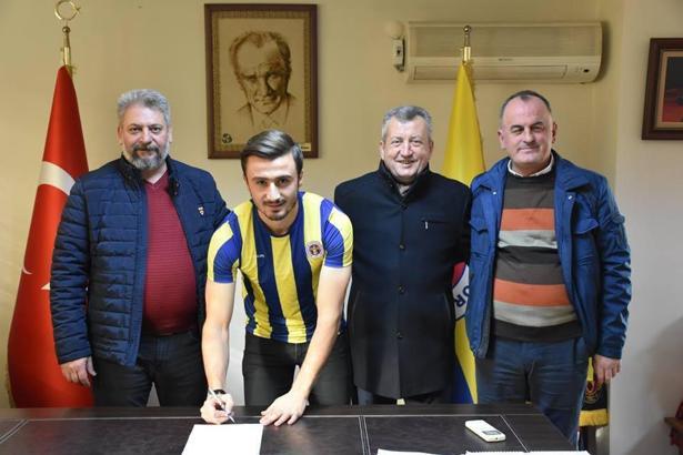 Menemenspor, Mahmut Bilir ve Hüseyin Çolak'ı transfer etti