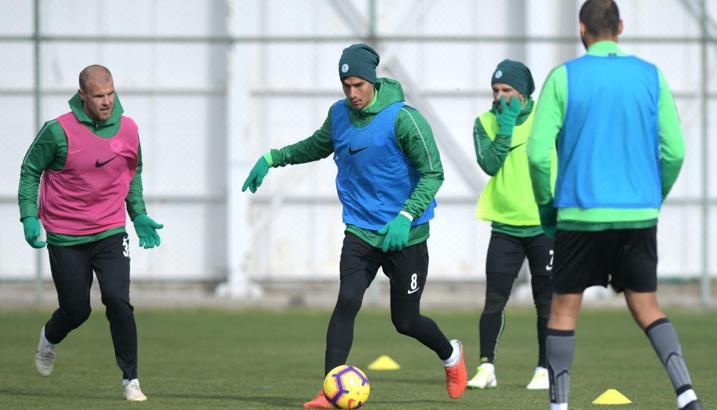 Atiker Konyaspor'da transferler sustu