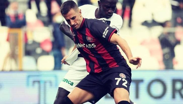 Son Dakika | Fenerbahçe'de golcü adayı, Karagümrük'ün yıldızı Aleksandar Pesic