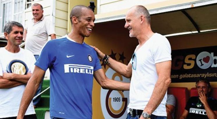 Galatasaray Miranda için Taffarel'i devreye soktu