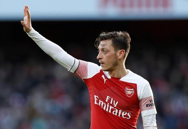 Mesut Özil'de son dakika gelişmesi!