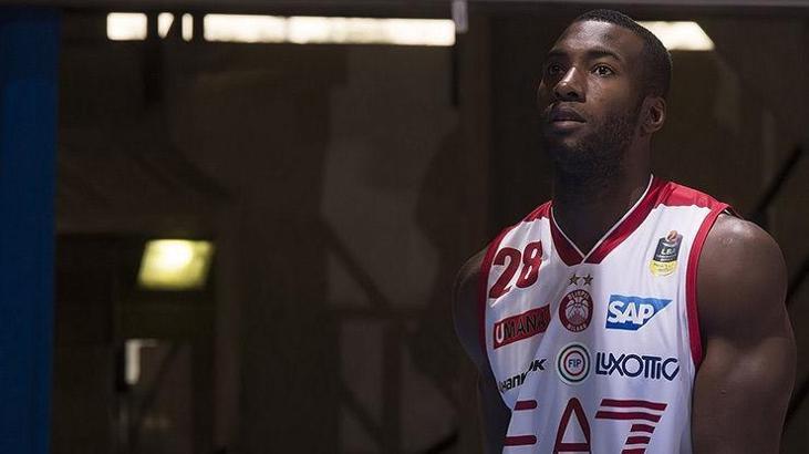 Olimpia Milano, Patric Young'ın sözleşmesini feshetti