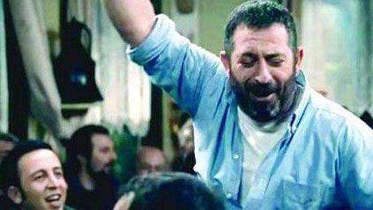 Cem Yılmaz'dan SİYAD'a sitem!