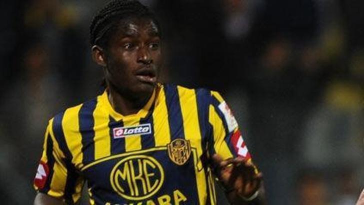 Theo Weeks Rize'de