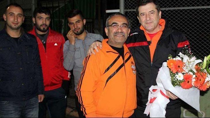 Ve Kurtar imzalıyor