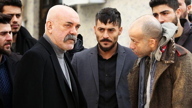 Çukur dizisinde yeni bölümden ilk sahne yayınlandı! Çukur'un son bölümünde neler oldu?