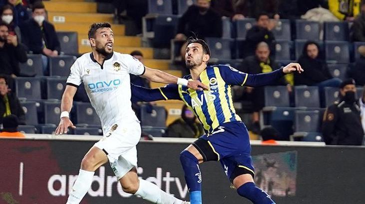 Son dakika! Fenerbahçe'de İrfan Can Kahveci ıslıklandı