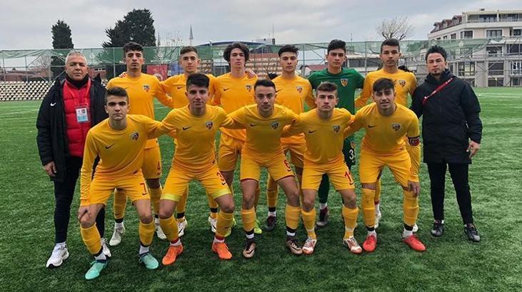 Kayserispor U-17 takımı puanla dönüyor