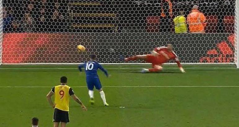 Troy Deeney, penaltıda kaleciye yanlış köşeyi gösterdi