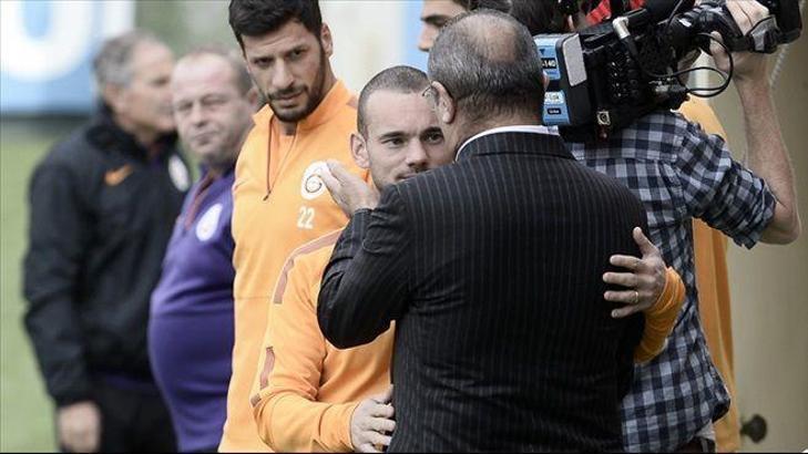 Abdurrahim Albayrak'tan Sneijder açıklaması
