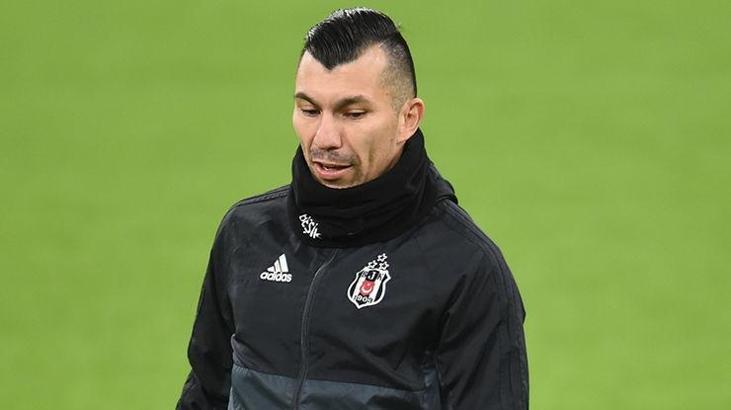 Beşiktaş'ta kilit isim Medel!