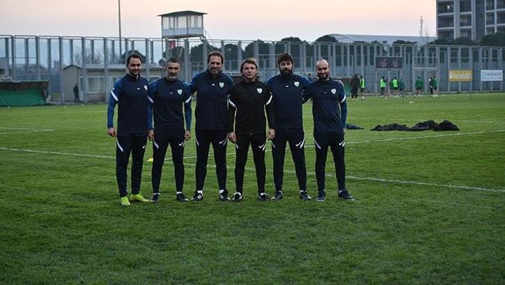 Bursaspor'un yeni teknik direktörü Tamer Tuna, ilk antrenmanına çıktı