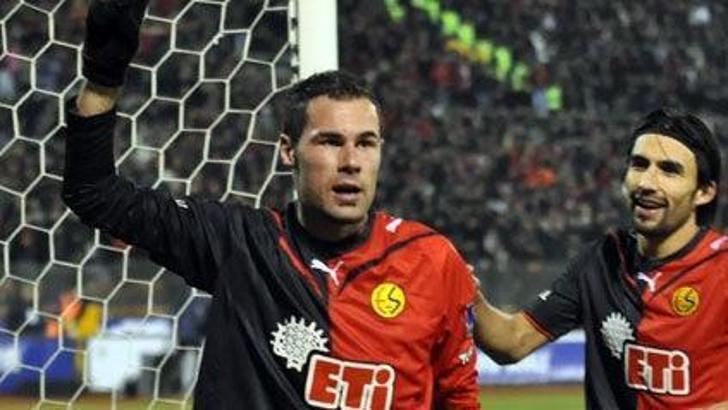 Denizlispor'da transfer bitmiyor