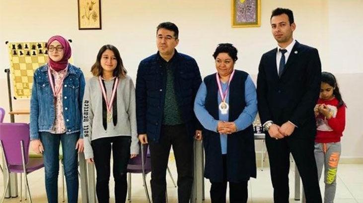 Kadınlar satranç İl birinciliği yarışması yapıldı