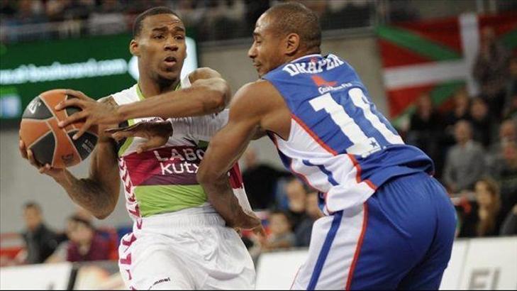 Laboral Kutxa 67-72 Anadolu Efes