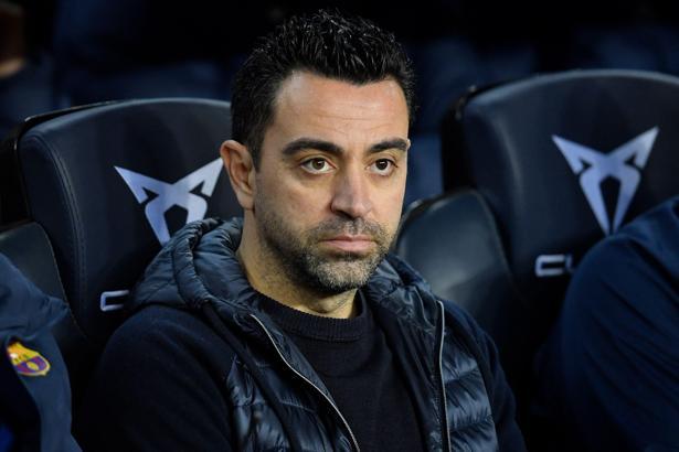 Xavi: Real Madrid'in 16 puan gerisindeyiz, bu çok fazla