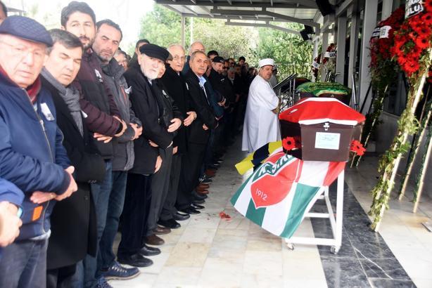 Efsane antrenör Edip Akarsu'ya son görev