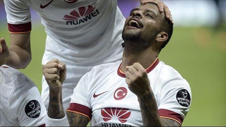 Melo'ya büyük onur