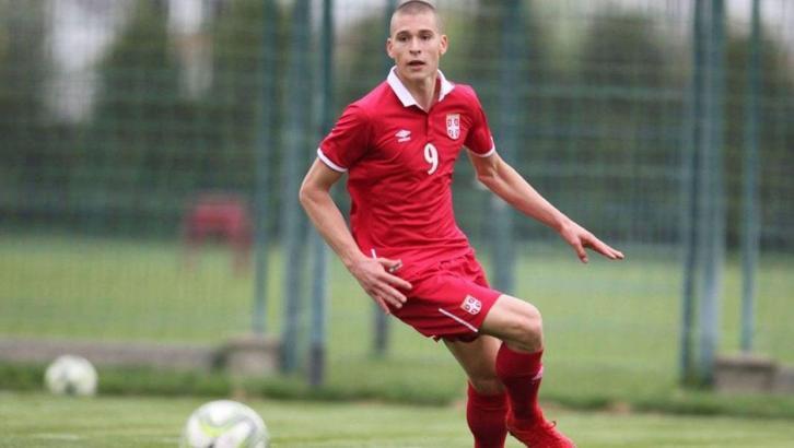 Transfer haberi: Trabzonspor, Uros Milovanovic'i izliyor!