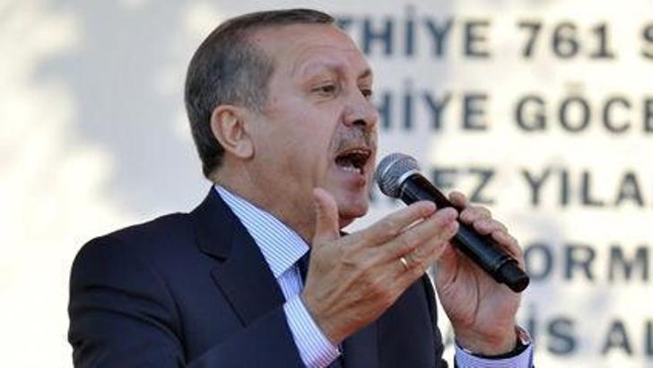 Başbakan statta yuhalandı!