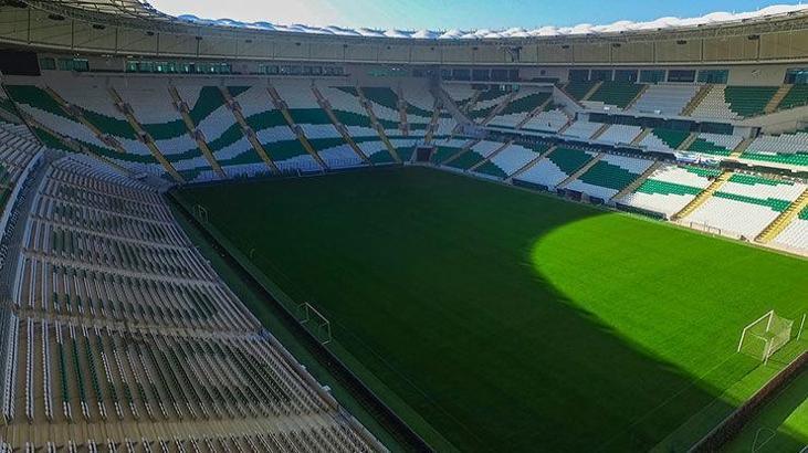 Kosova Futbol Federasyonu Bursaspor Stadı'nı ziyaret etti