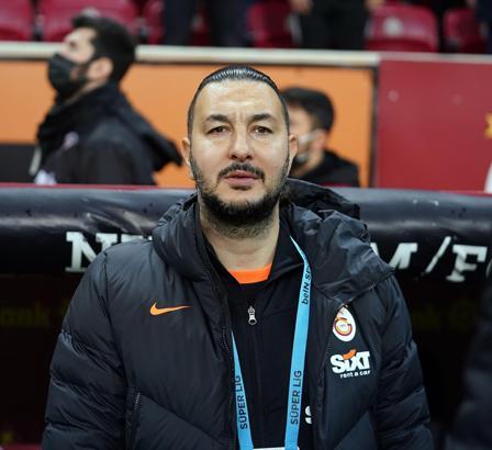 Necati Ateş: Başakşehir maçları bizim için değerlidir