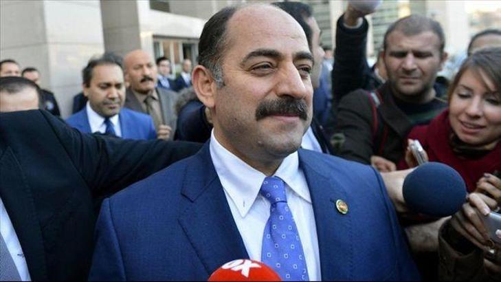 Zekeriya Öz, görevden uzaklaştırıldı