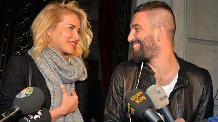 Arda Turan'dan Burcu Esmersoy'a 150 bin TL'lik jest