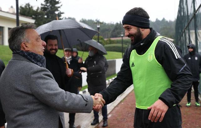 Beşiktaş'ta Güven Yalçın hız kesmiyor