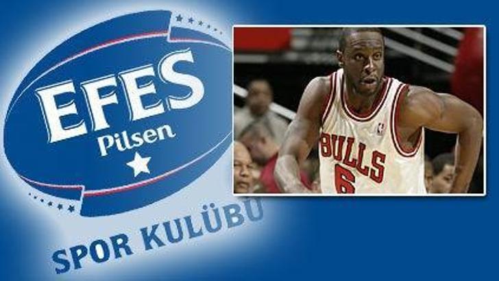 Murray resmen Efes Pilsen'de