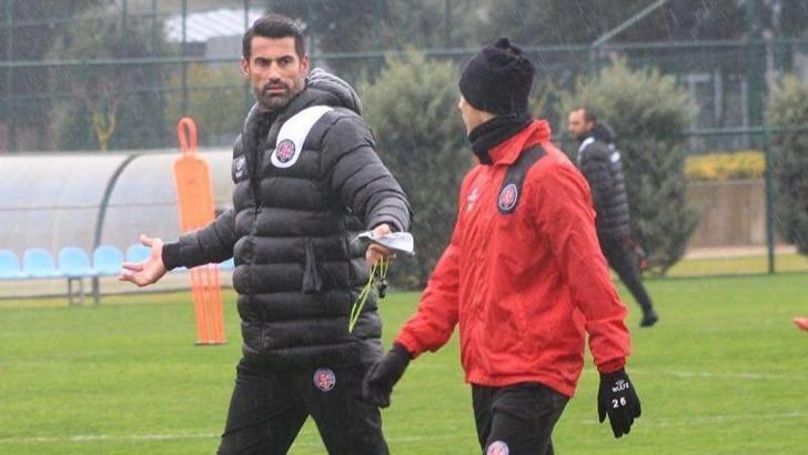 Volkan Demirel, Fatih Karagümrük'le ilk idmanına çıktı