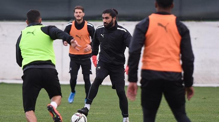 Manisa Futbol Kulübü Tuzlaspor hazırlıklarına başladı