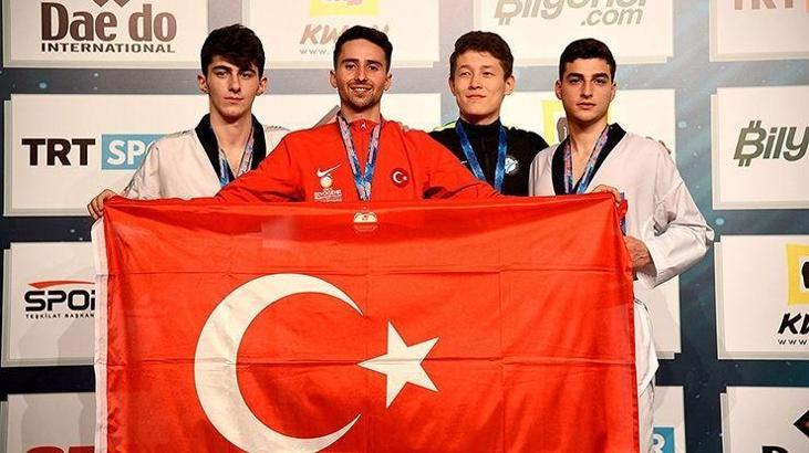Ordulu tekvandocu Berk Akyol, altın madalyanın mutluluğunu yaşıyor