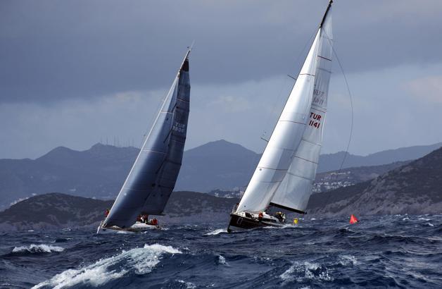 Bodrum Açık Deniz Yelken Kulübünce (BAYK) düzenlenen CFM-BAYK Kış Trofesi'nin 2. ayak yarışları yapıldı