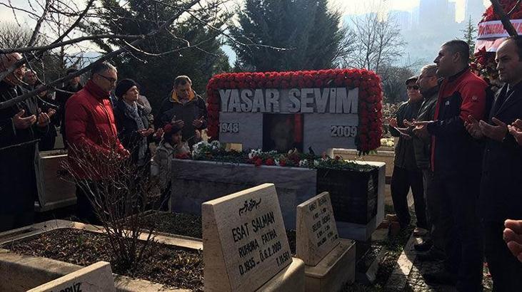 Hentbol camiası Yaşar Sevim'i unutmadı
