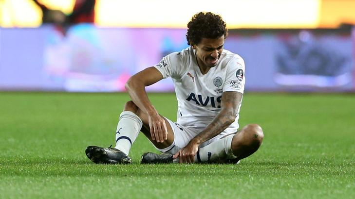 Luiz Gustavo, Fenerbahçe'yi yaktı