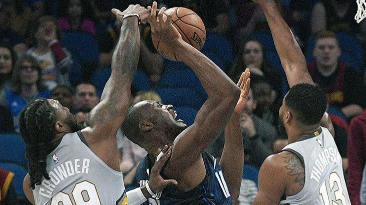 Cavaliers'ta düşüş sürüyor