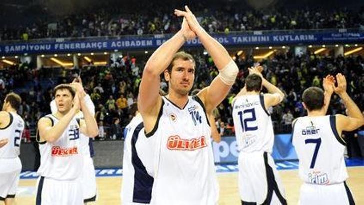 Fener'den Efes'e farklı rövanş: 81-72
