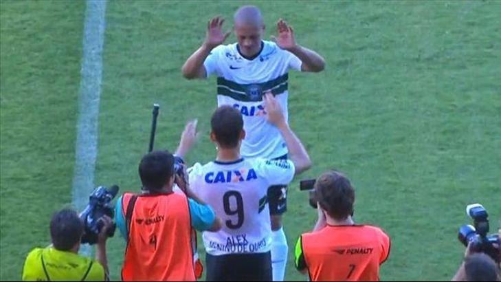 Alex de Souza veda etti!