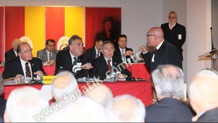 Galatasaray Genel Kurulu'nda tartışma çıktı