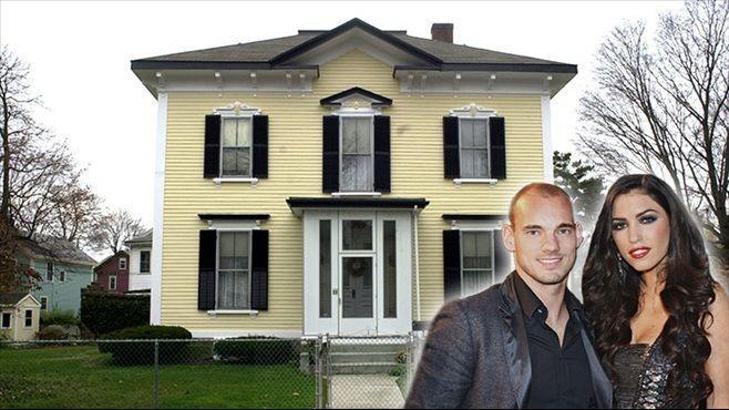 Wesley Sneijder'in evine polis baskını!