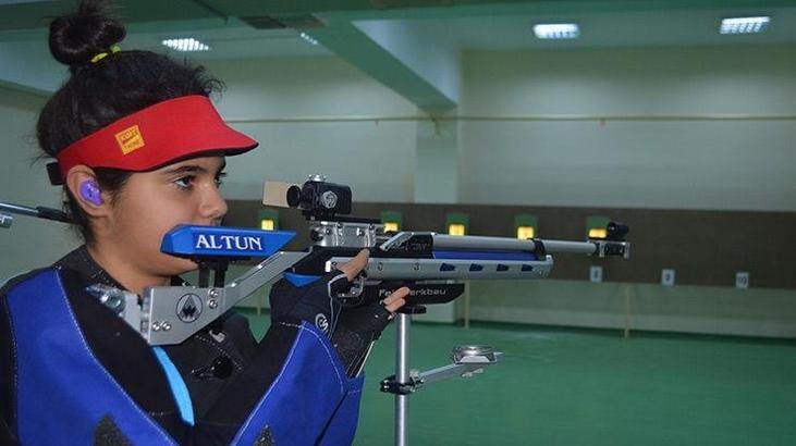 Atıcılıkta Türkiye rekoru Mardinli Berfin'in
