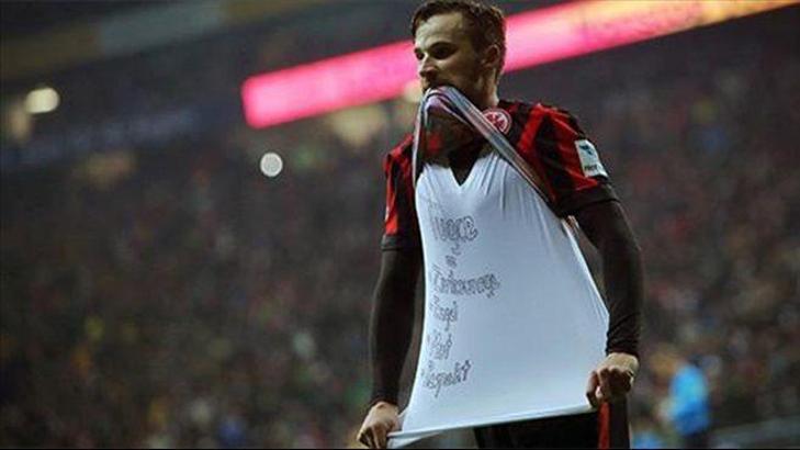 Seferovic, Tuğçe Albayrak'ı unutmadı!
